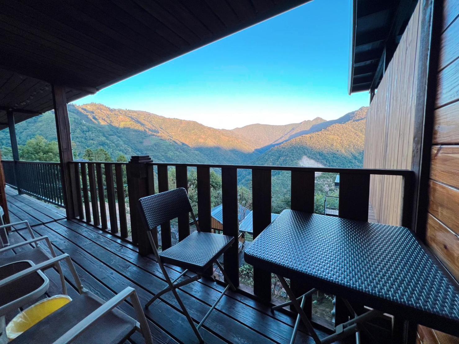Lala Mountain Homestay‧Cile Farm Hualing Exteriör bild